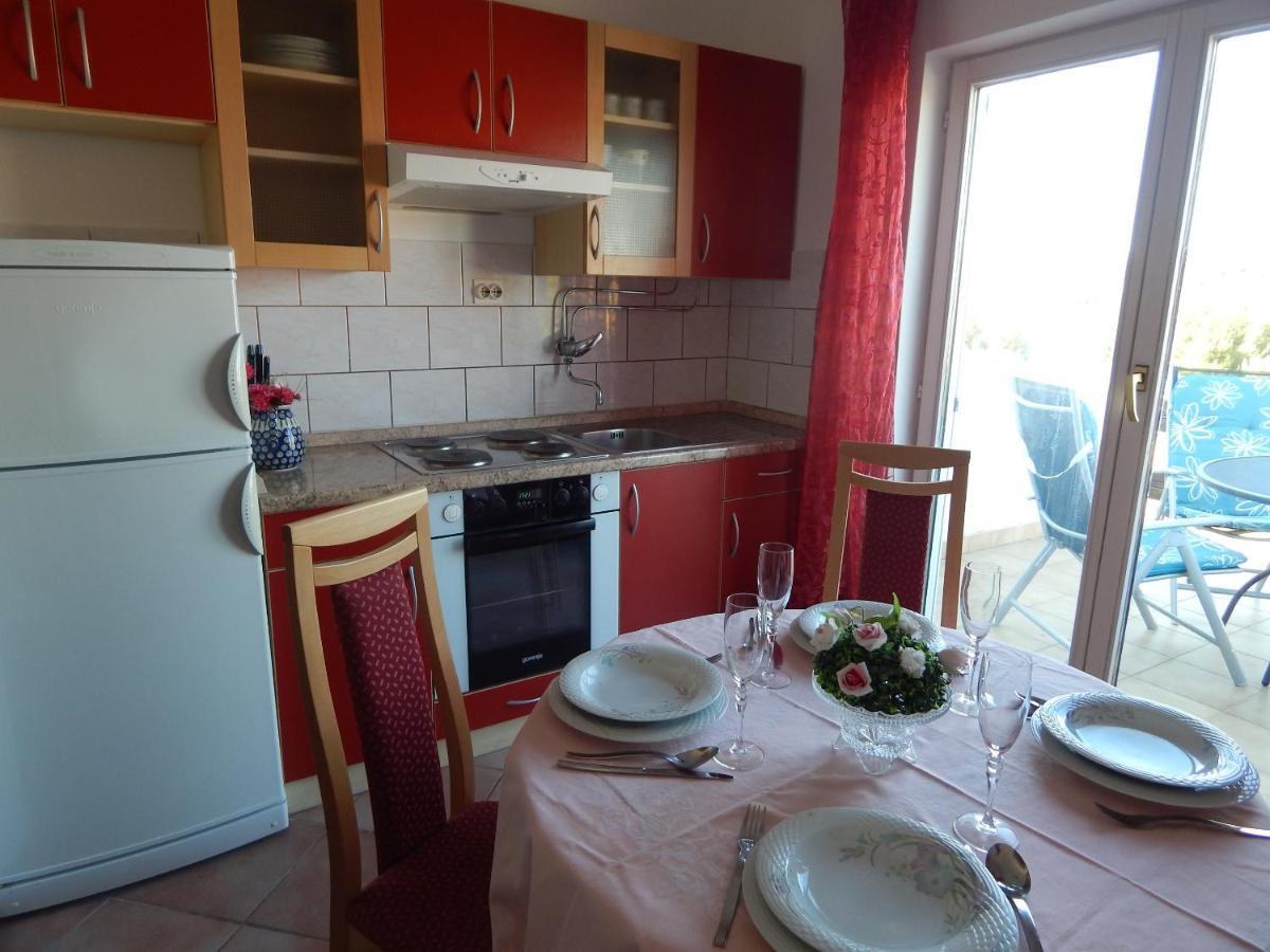 Apartmani Lana Brodarica  Exterior foto